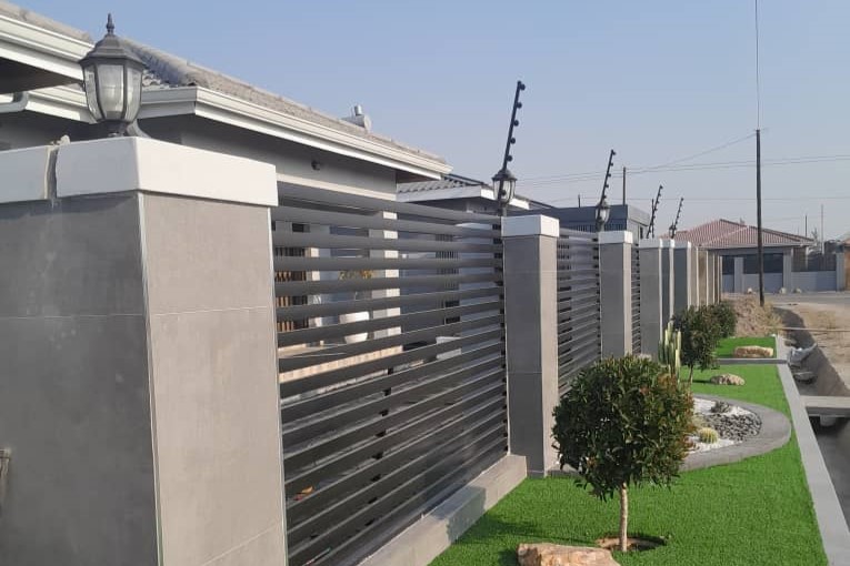 Electric Fence lnstallation